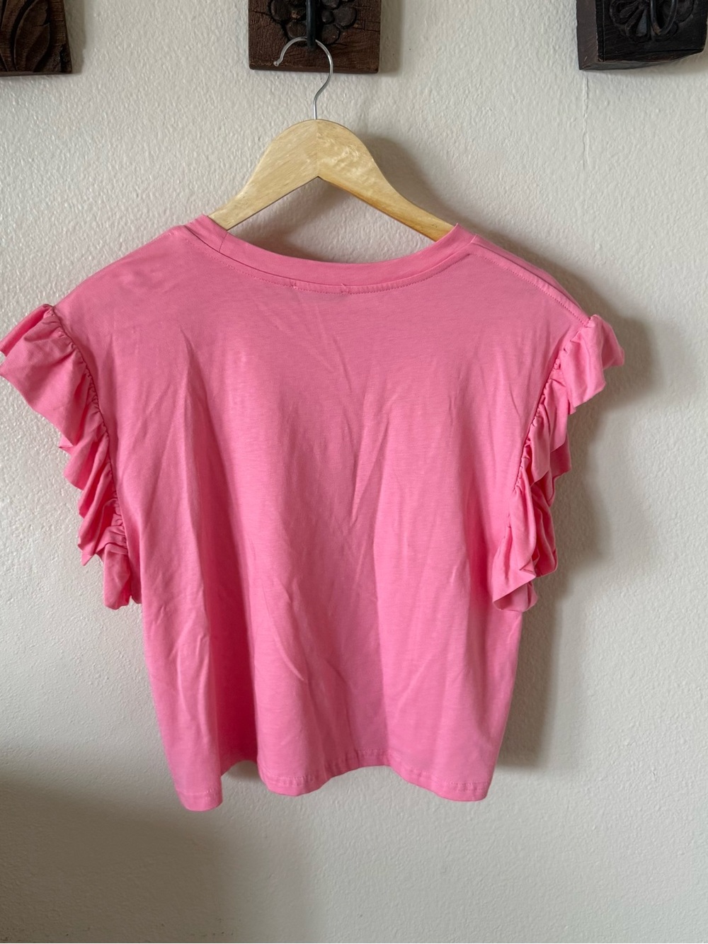 Zara Bright Pink Ruffle Sleeve Tee - Picture 3 of 6